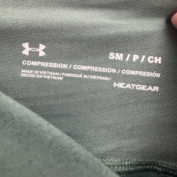 Under Armour Project Rock Ankle Leggings - Picture 8 of 14